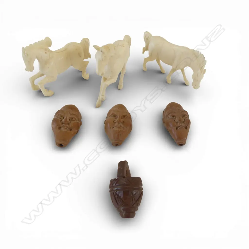 4 OLD CHINESE CARVED PEACH PIP BEADS: 3 faces + basket. some splits + 3 ivory carved horses Image 1++