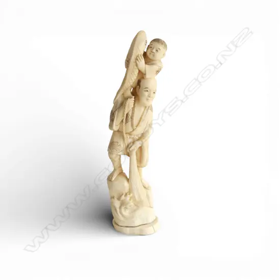 JAPANESE IVORY FIGURE; MAN & CHILD w. FISH H.305mm