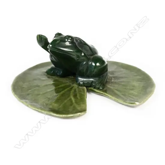 GREEN JADE FROG mounted on green glazed ceramic lily pad leaf. Dia.85mm