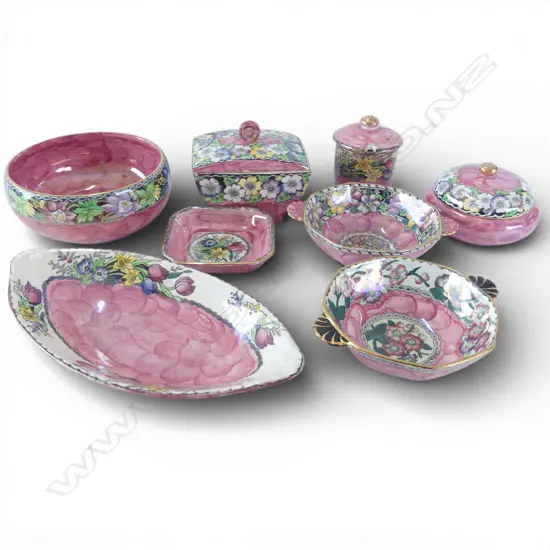 8 PCES PINK MALING THUMBPRINT CHINA (1 LID REPAIRED)