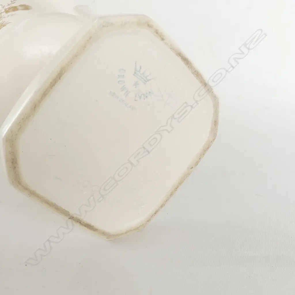 CROWN LYNN VASE #665 H.205mm Image 1++