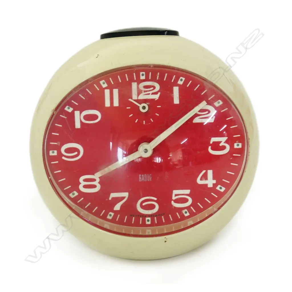 VINTAGE MID-CENTURY WEST GERMAN 'BADUF' PLASTIC ALARM CLOCK, WORKING (PROFESSIONALLY REPAIRED), 120mm Image 1++