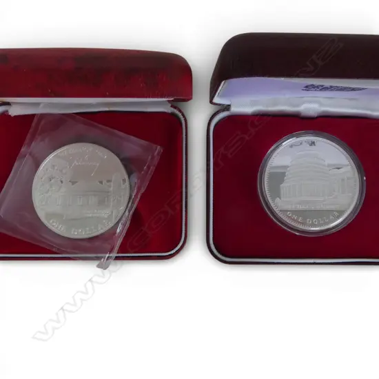 2 N.Z. SILVER COINS; 1978 PARLIAMENT $1 .925 COIN + 1977 WAITANGI DAY $1 .925 COIN 55.48gms 