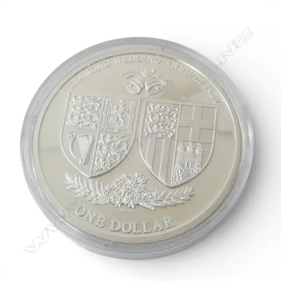 N.Z. 2007 QE II DIAMOND WEDDING ANN. $1 .999 SILVER PROOF COIN 31.10gms