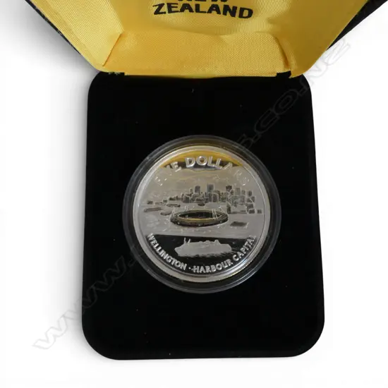 1999 WELLINGTON $5 .999 SILVER PROOF COIN 31.10gms