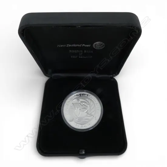 N.Z. 2010 FIFA WORLD CUP SOUTH AFRICA $1 .999 SILVER PROOF 1 oz COIN 