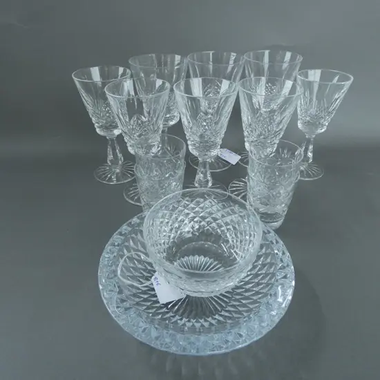 8 WATERFORD CRYSTAL 'KENMARE' PATTERN STEMMED GLASSES (2 TYPES) + 6 OTHER CRYSTAL