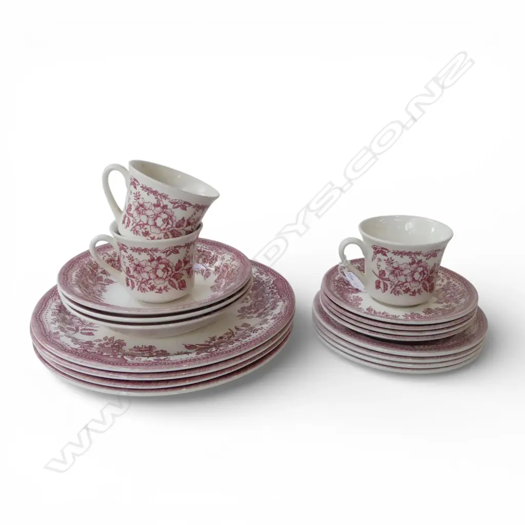 ASST. CROWN LYNN 'REGENCY PINK' Image 1++