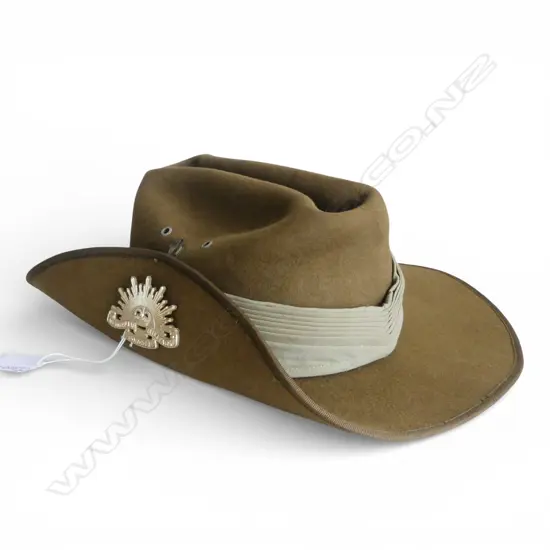 AUSTRALIAN FELT BUSH HAT 'LATINERS 1986' 57