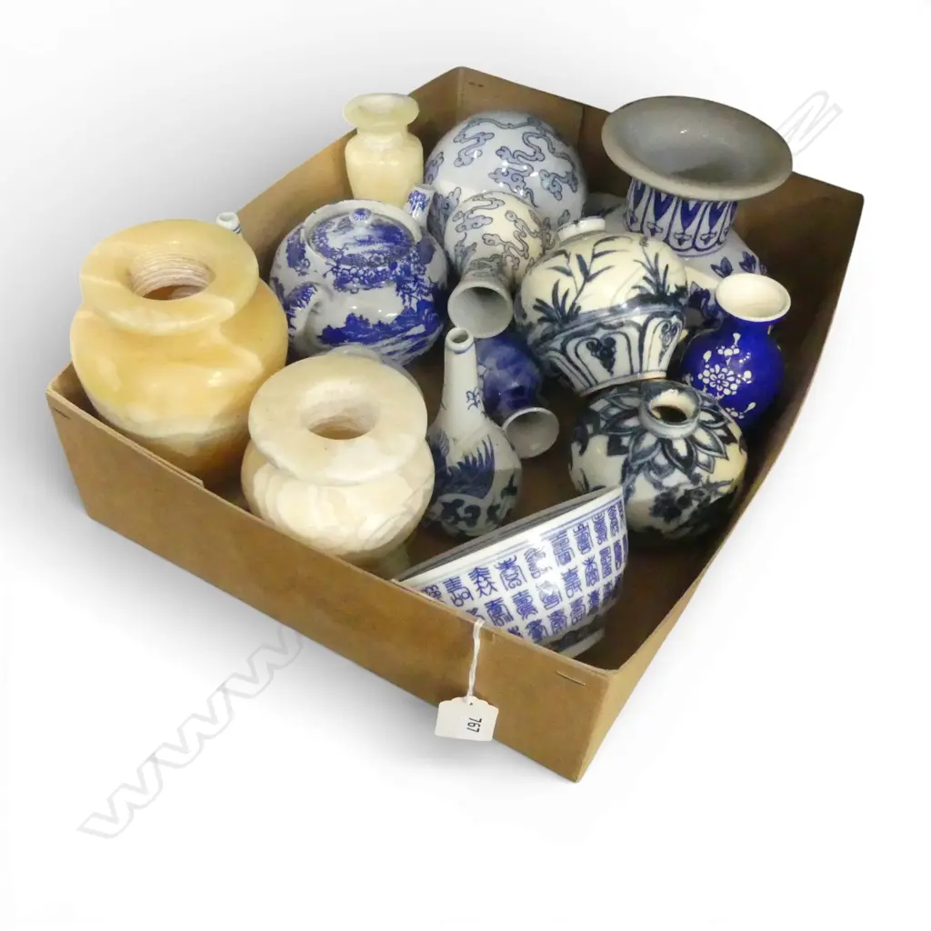 BOX blue & white Oriental china etc includes alabaster vases Image 1++