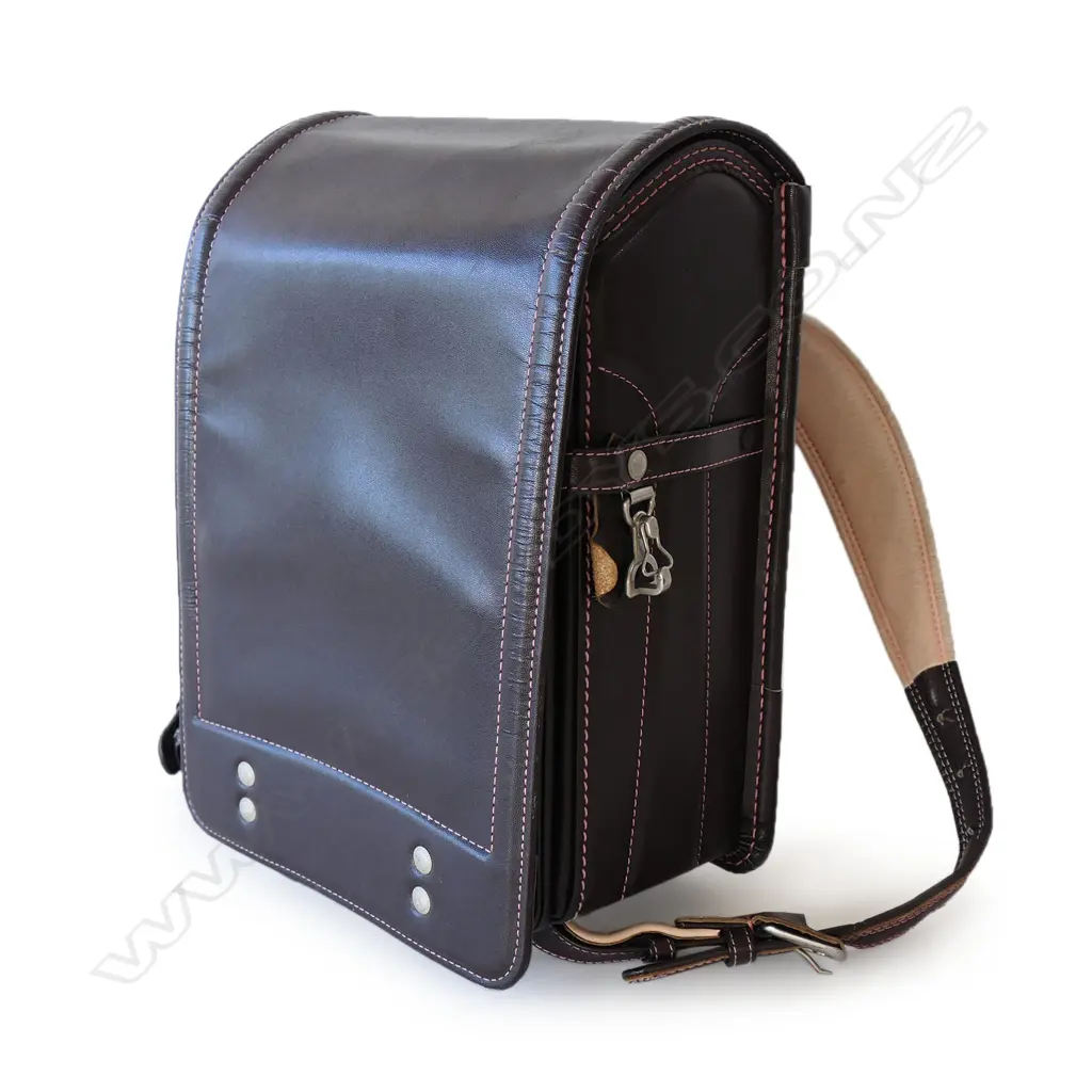 JAPANESE 'TSUCHIYA KABAN' DESIGNER LEATHER SCHOOL BAG, 250 x 150 x 350mm  Image 1++