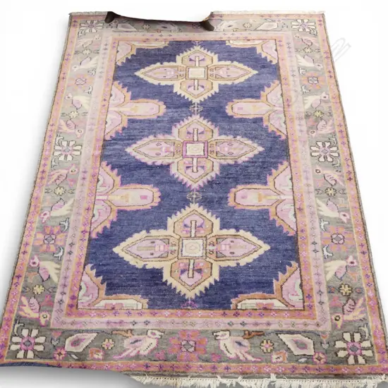 HAND KNOTTED WOOL PILE RUG 2130x1600mm