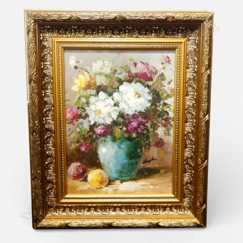 FLORAL STILL LIFE OIL ON CANVAS SIGNED 390 x 290mm IN ORNATE GILT FRAME DAMAGE TO EDGE OF FRAME Image 1++