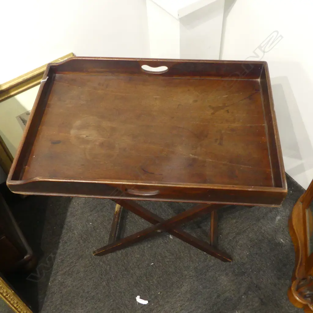 BUTLERS TRAY TABLE W.750mm Image 1++
