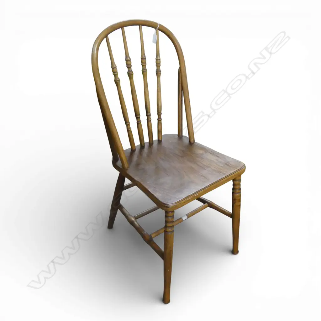 c1900 oak spindle back chair Image 1++