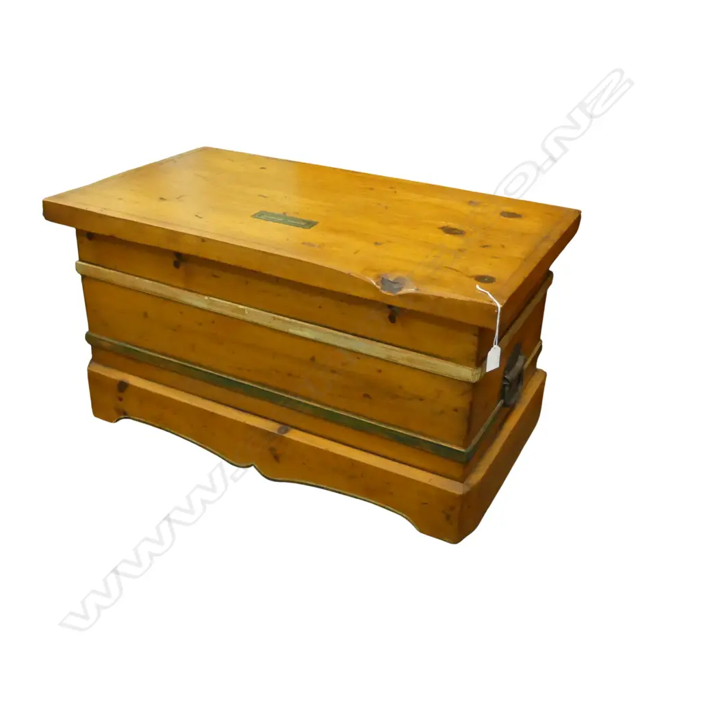 WOODEN BLANKET BOX 'COUNTRY LANE HANDMADE FURNITURE' 800x440x440mm Image 1++