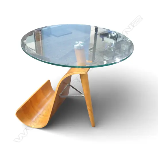 MODERN ITALIAN COFFEE TABLE, GLASS & WOOD H.550mm