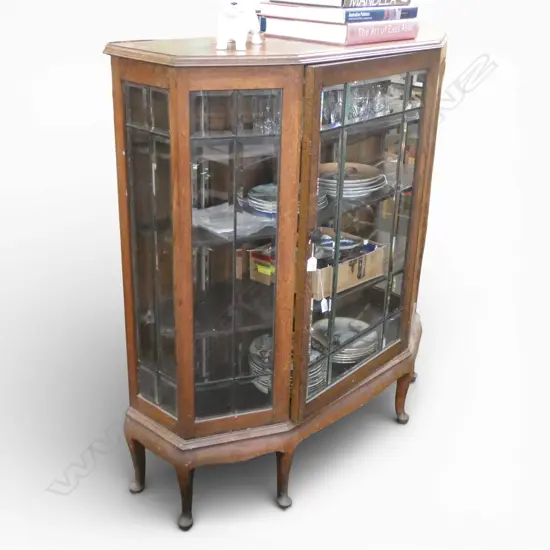 OAK CHINA CABINET BEVELLED GLASS 1070 x 370 x 1230mm