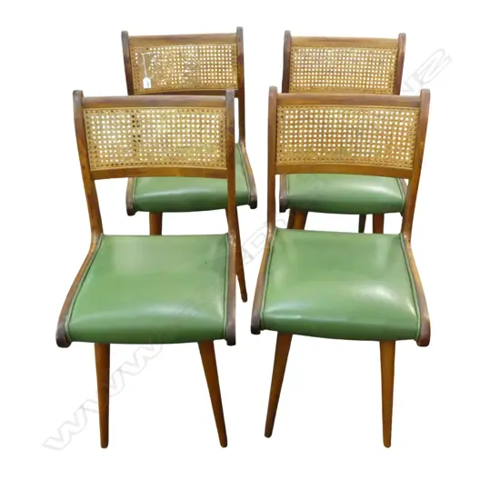 4 MID-CENTURY / RETRO DINING CHAIRS