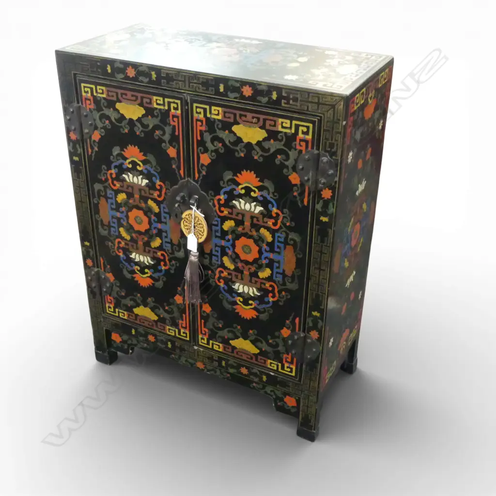 CHINOISERIE CABINET w. PROVENANCE 595x285x770mm Image 1++