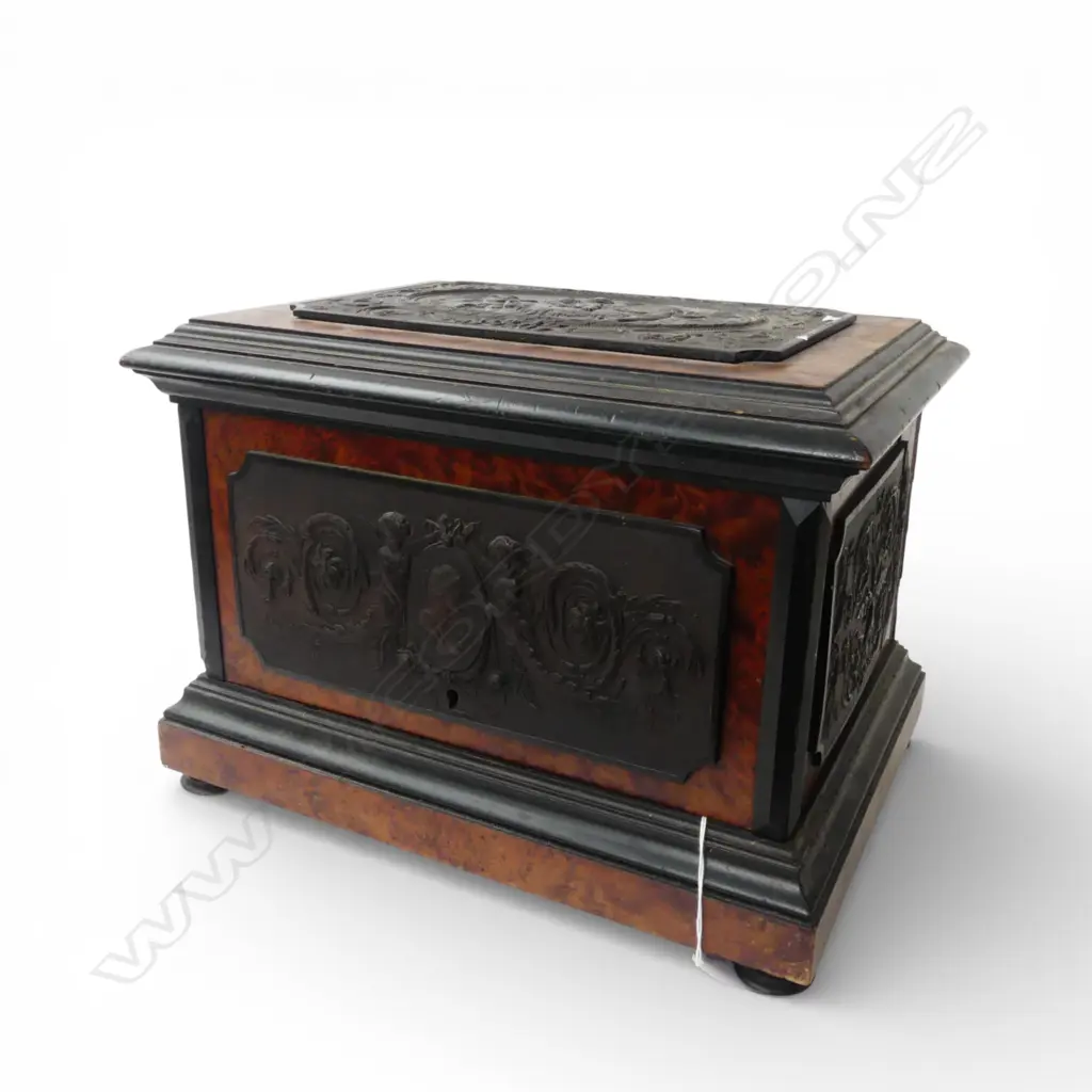 ANTIQUE TANTALUS BOX/LIQUOR CADDY faults 385x290x290mm Image 1++