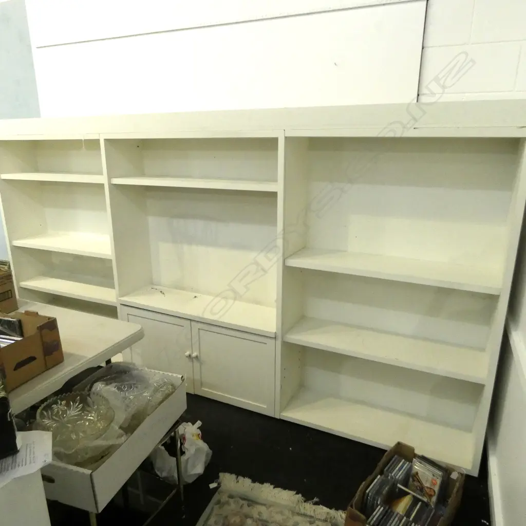 LARGE WHITE THREE PIECE WALL UNIT COMMISSION BUILT COST OVER $10,000 3100 x 330 x 1640mm Image 1++