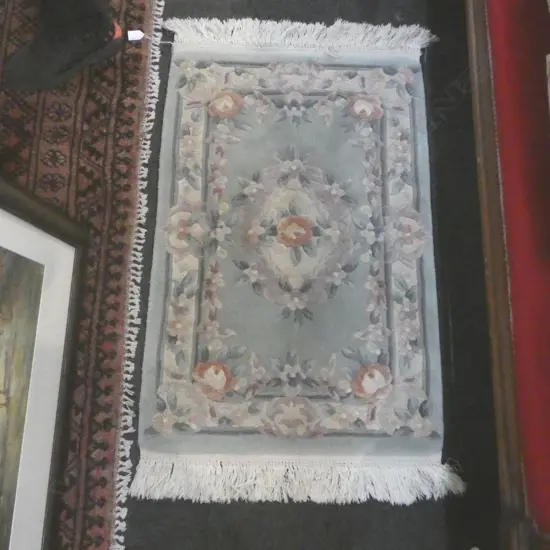 CHINESE TUFTED WOOL PILE RUG 930x620mm