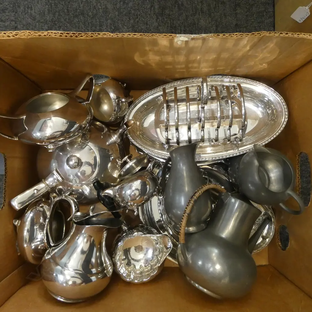 COLLECTION OF SILVER PLATED TRAYS, JUGS, POTS, etc Image 1++