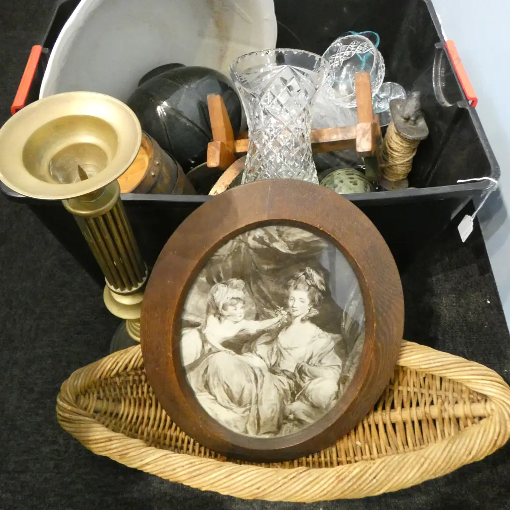 ASST. CERAMICS, GLASSWARE, POCKETWATCH ETC Image 1++