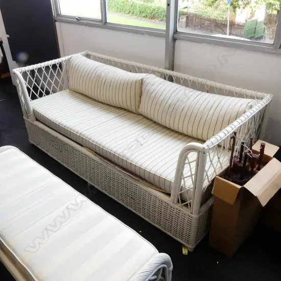 WHITE PAINTED CANE DAYBED SOFA 1930x850x750mm