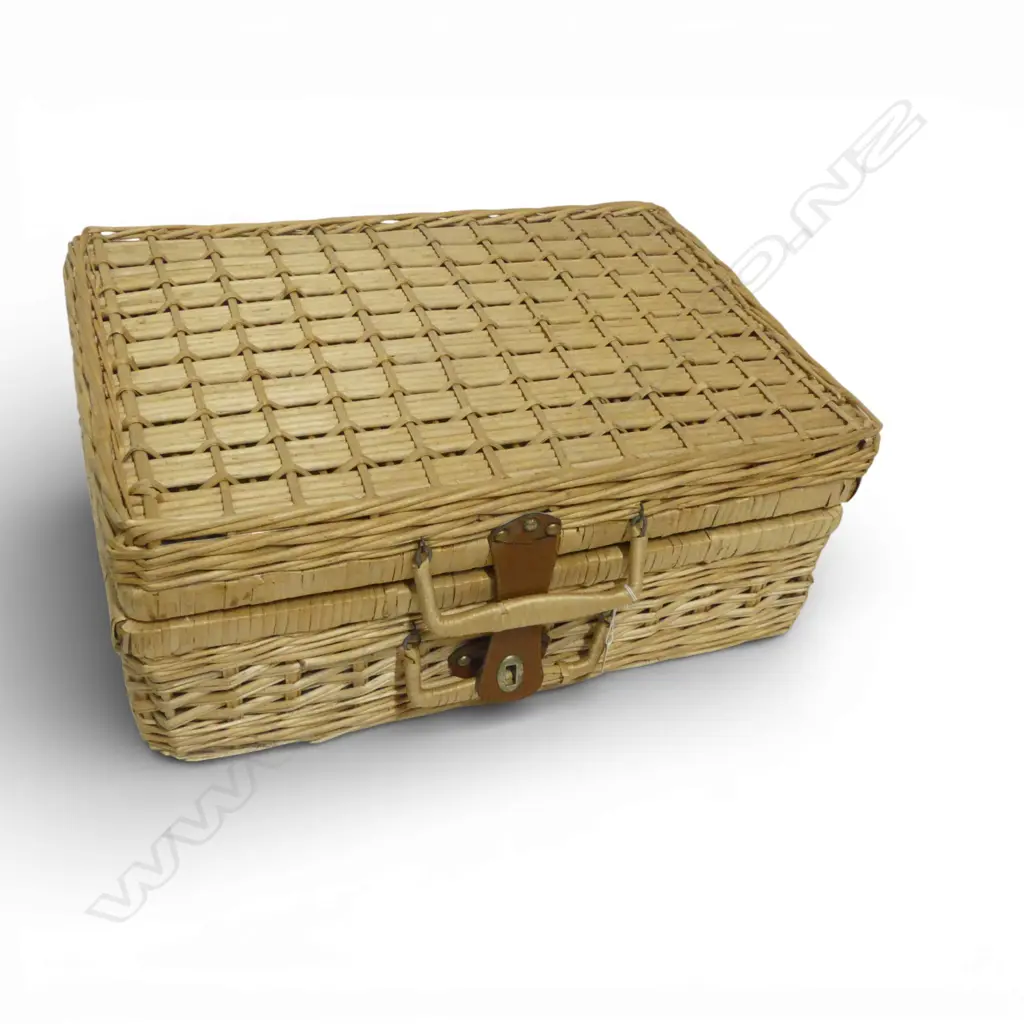 WOVEN CANE PICNIC BASKET W.540mm Image 1++