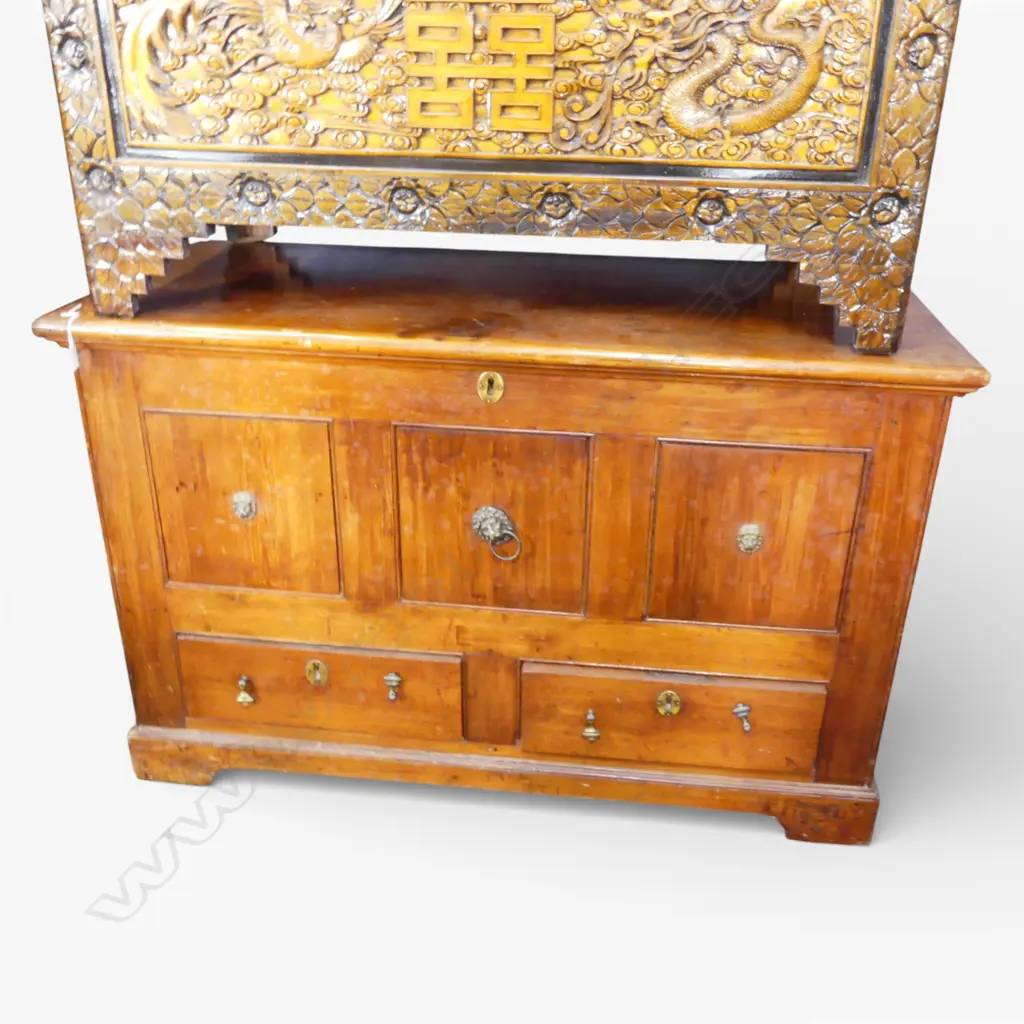 SIDEBOARD 2 lions missing rings 1180x530x750mm Image 1++