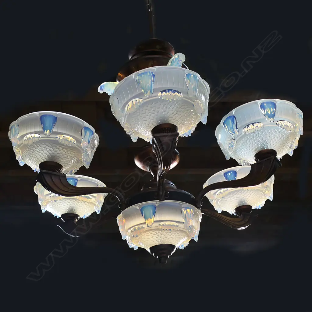 A 1920's copper and opalescent glass chandelier, Image 1++