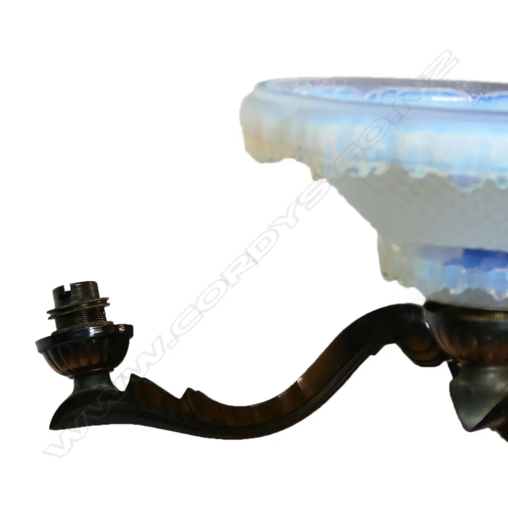 A 1920's copper and opalescent glass chandelier, Image 1++