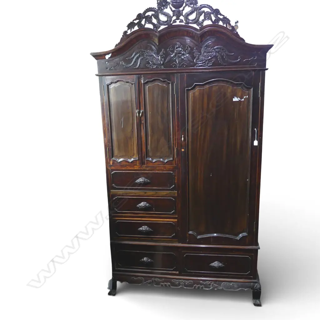 3 PCE CHINESE WARDROBE marked 1270x540x2420mm Image 1++