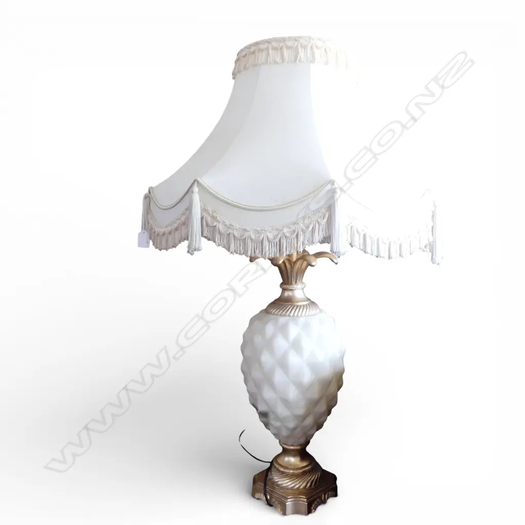 MODERN LARGE ITALIAN STYLE GLASS AND GILT METAL TABLE LAMP WITH PINEAPPLE BODY AND ELABORATE SHADE H,980mm Image 1++
