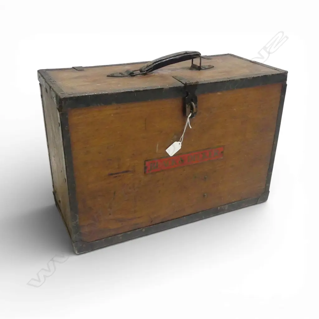 FRED W. WAPPAT ELECTRIC HANDSAW, BOXED W.535mm Image 1++