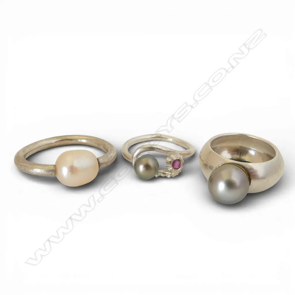 THREE ORIGINAL SIMON MISDALE STERLING SILVER AND PEARL RINGS From Simon's estate Image 1++