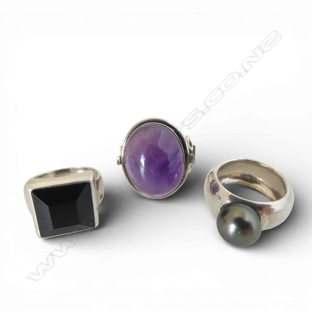 THREE ORIGINAL SIMON MISDALE STERLING SILVER RINGS (black pearl/amethyst/onyx) From Simon's estate Image 1++