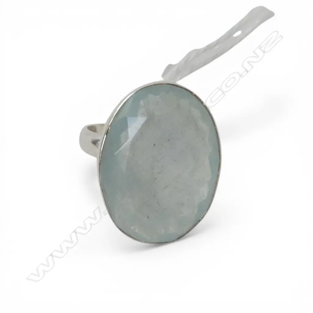 SILVER & AQUAMARINE RING SIZE N1/2 Image 1++