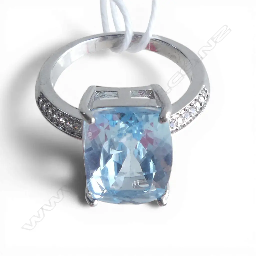 SKY BLUE TOPAZ & CZ SILVER PLATED DRESS RING, AIG CERT SIZE Q Image 1++