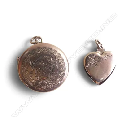 2 LOCKETS. 1 9CT 6gms, 1 HEART SHAPE 9CT FNS 1.3gms
