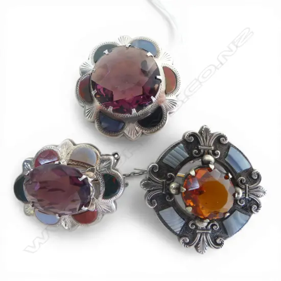 3 SCOTTISH BROOCHES, 3 STG
