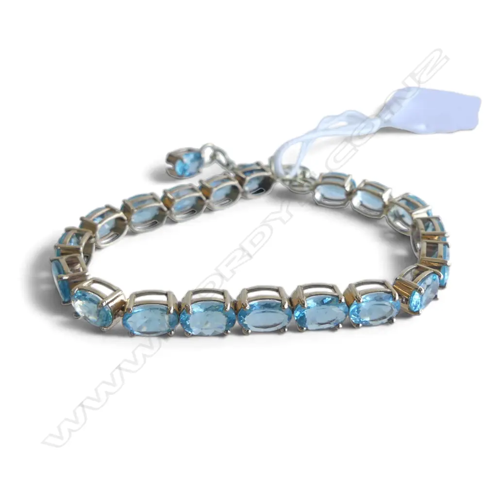 14ct BLUE APATITE TENNIS BRACELET Image 1++