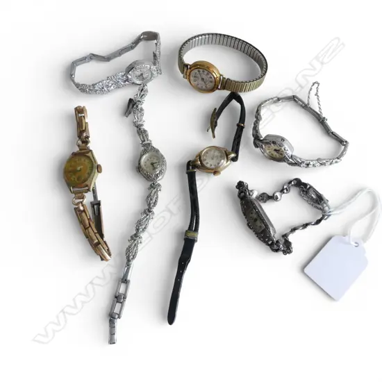 7 VINTAGE WRIST WATCHES