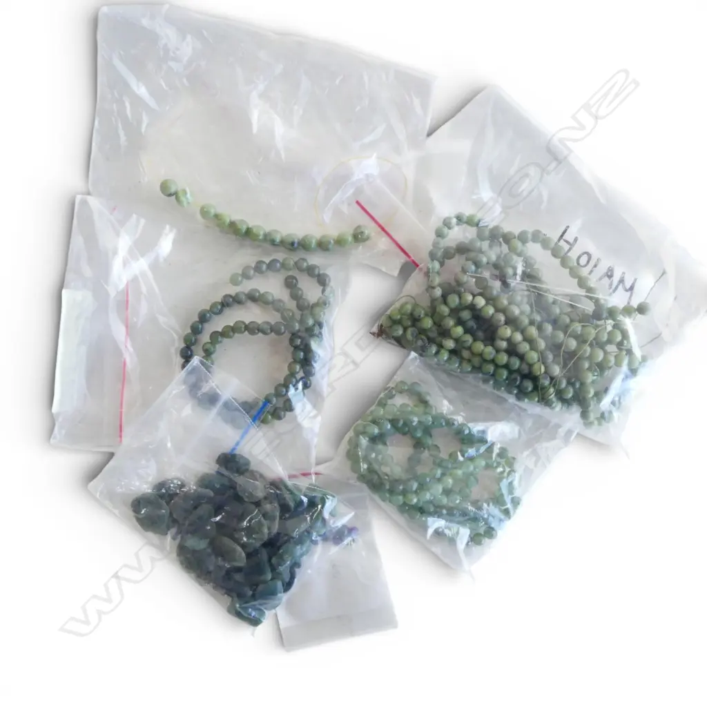 CANADIAN NEPHRITE JADE STRANDS, BEADS & POUNAMU PIECES Image 1++