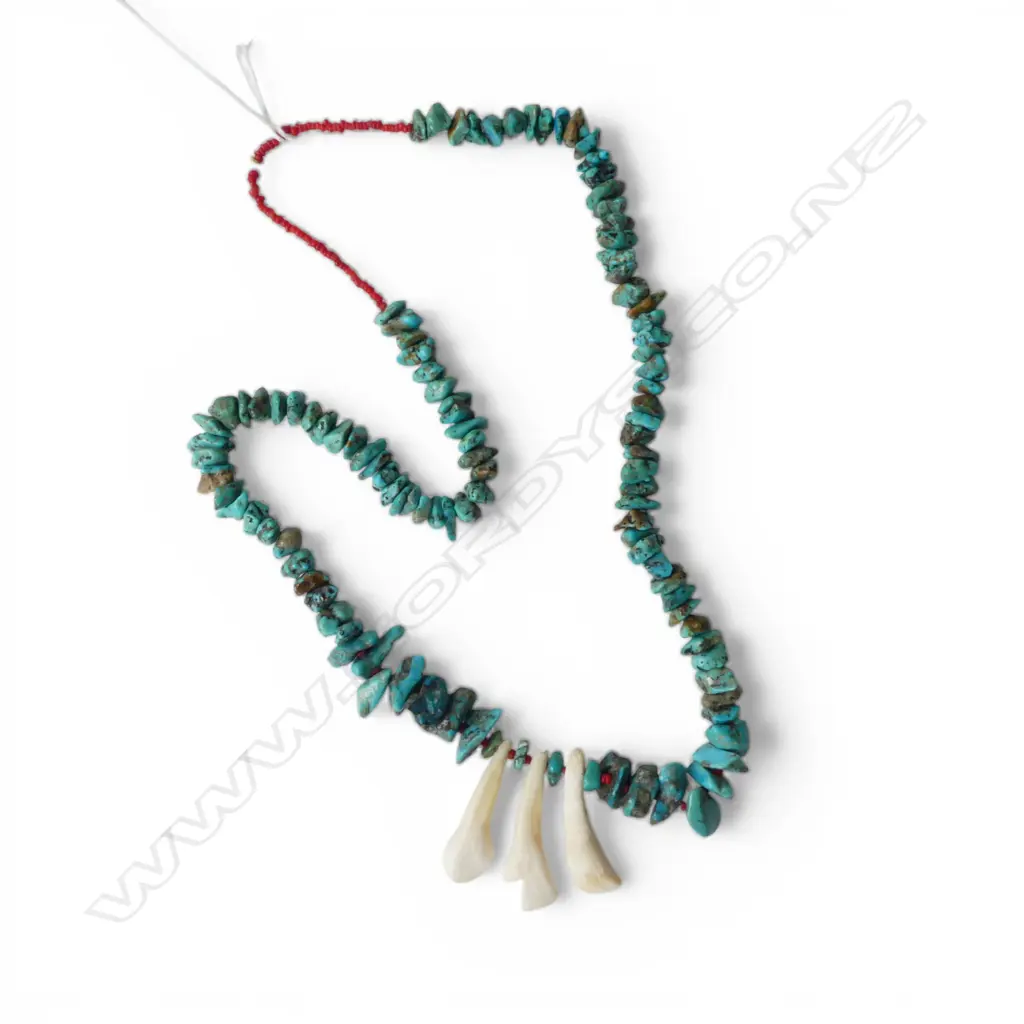 TURQUOISE BEAD & TOOTH NECKLACE L.300mm... Image 1++