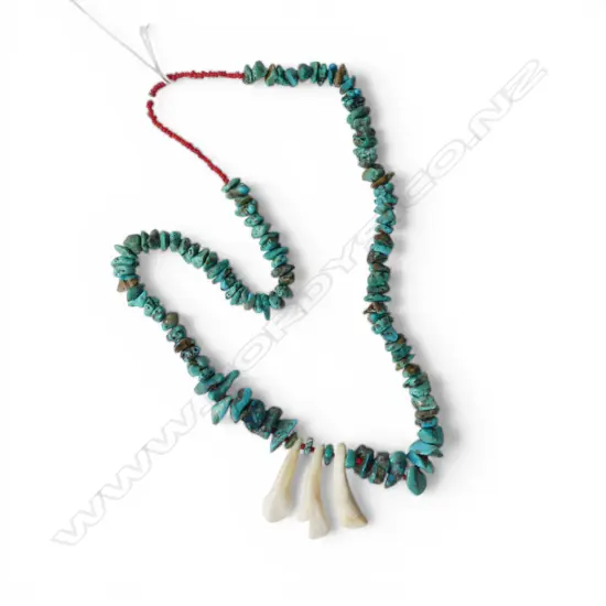TURQUOISE BEAD & TOOTH NECKLACE L.300mm...