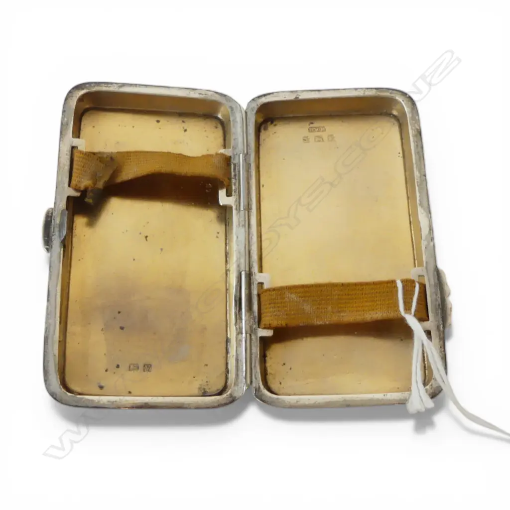Birmingham 1920 SILVER CIGARETTE CASE push button opening. 65gms Image 1++
