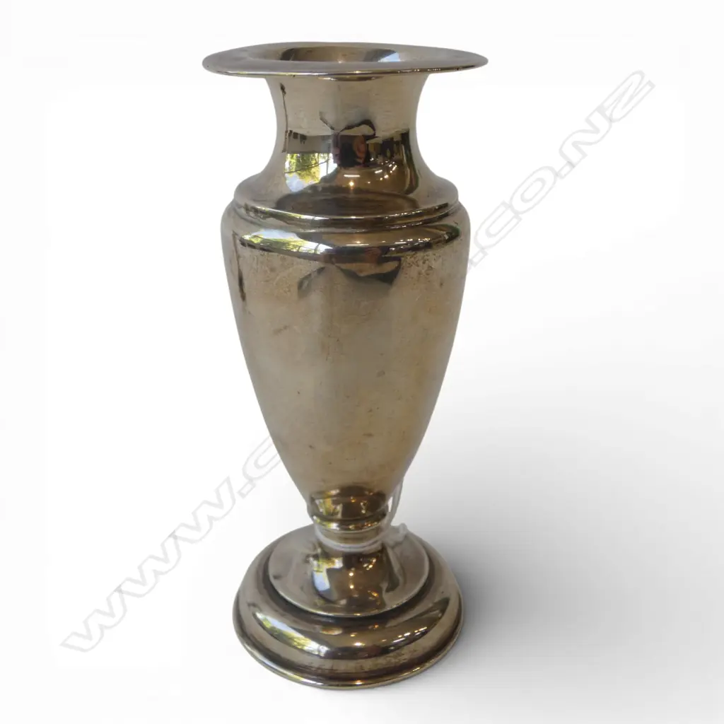 STG SILVER VASE, CHESTER 1916 H.140mm WEIGHTED; FAULTS Image 1++